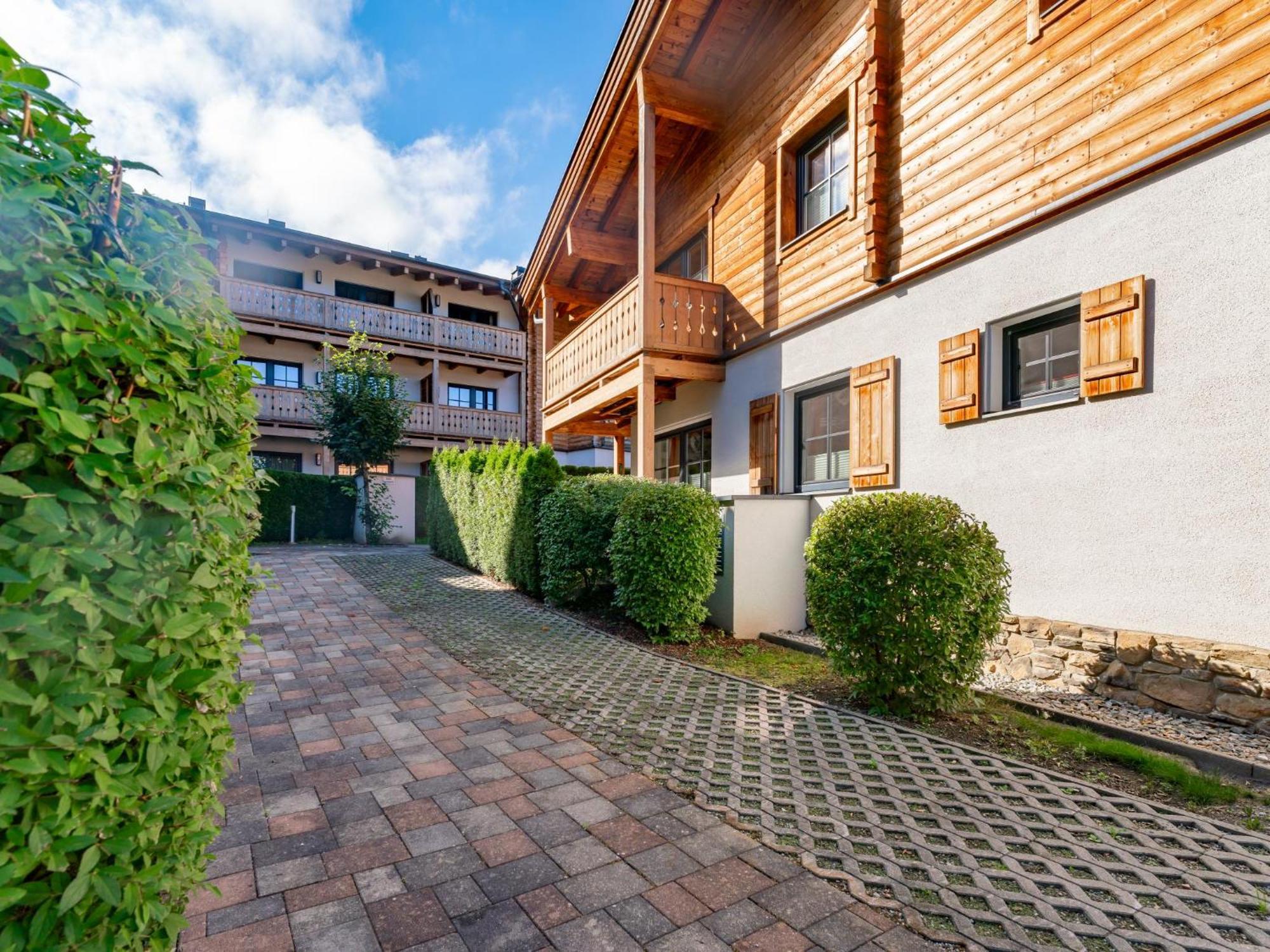 Arieke E10 Kaprun Exterior foto